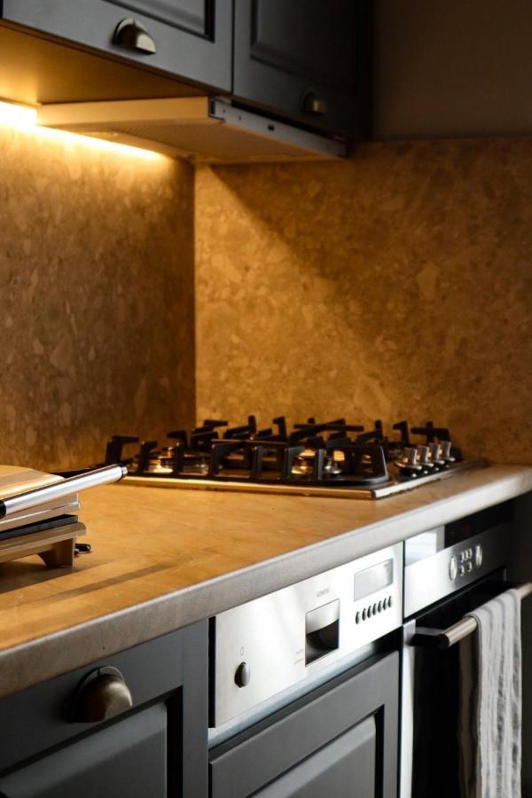 Thiseas Luxury Apartment Афины Экстерьер фото