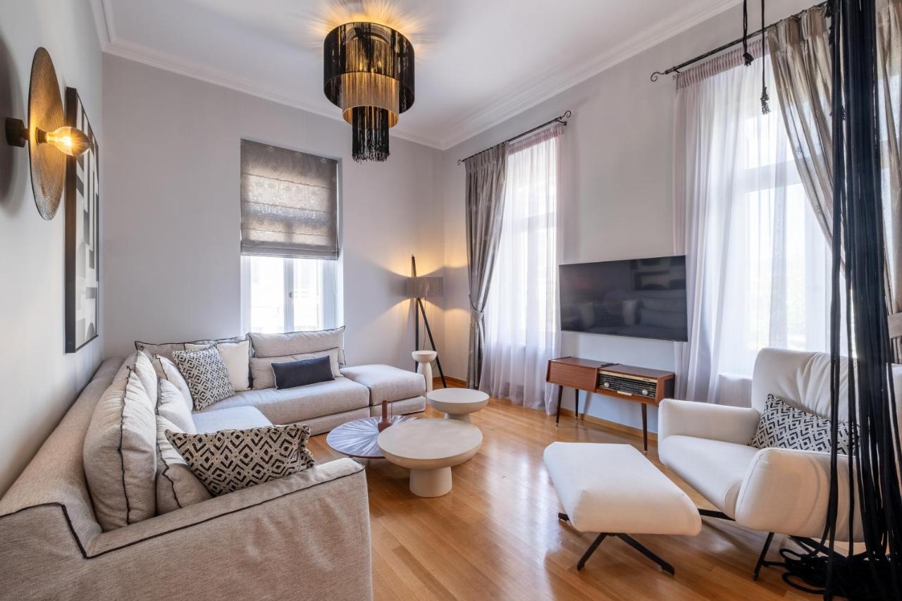 Thiseas Luxury Apartment Афины Экстерьер фото